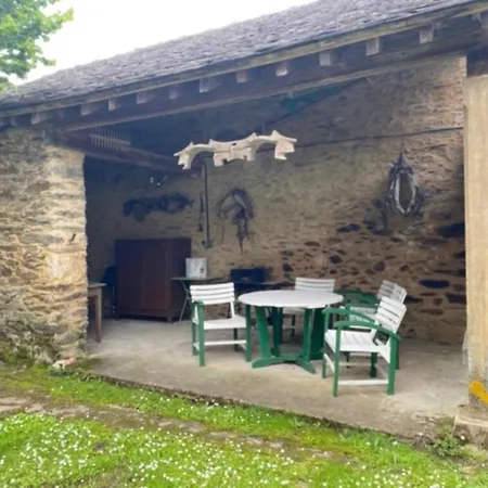 Enzo Сasa de vacaciones Cabanes (Aveyron)